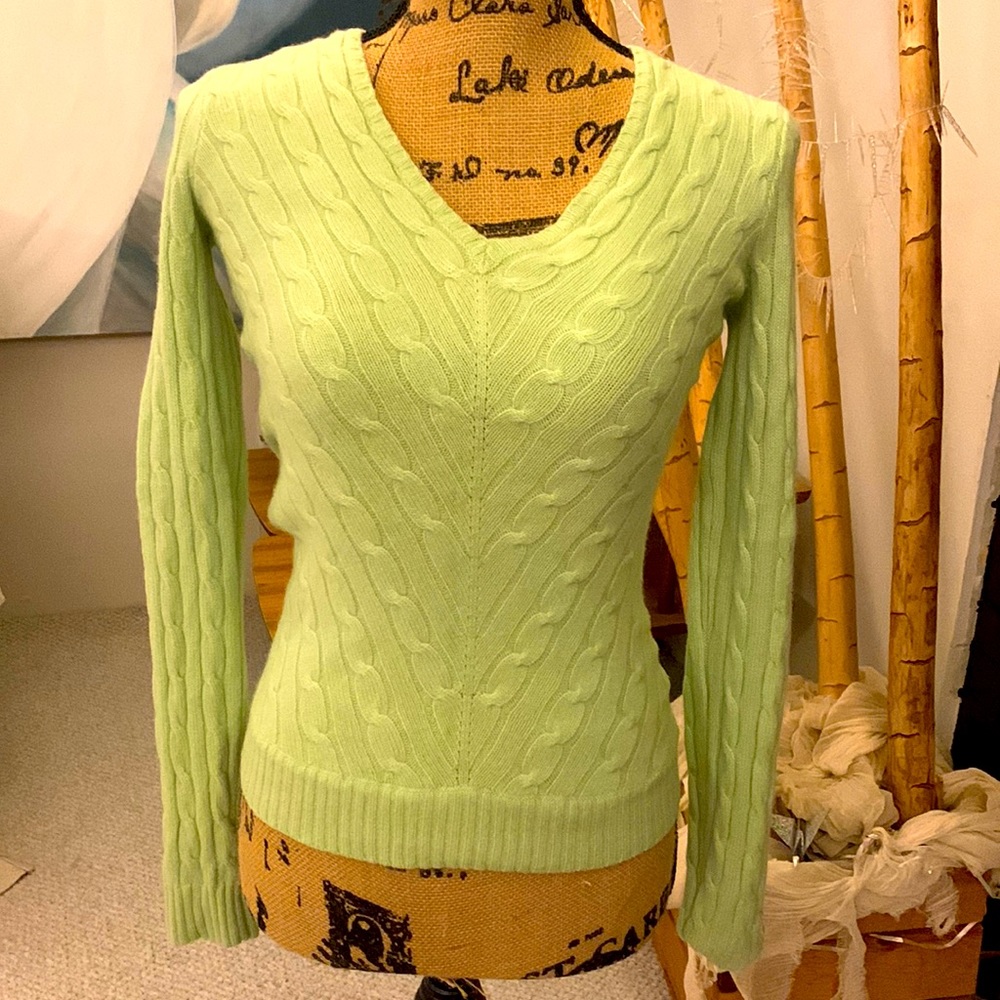 Ralph Lauren slim fit lime green cashmere sweater pullover v neck S